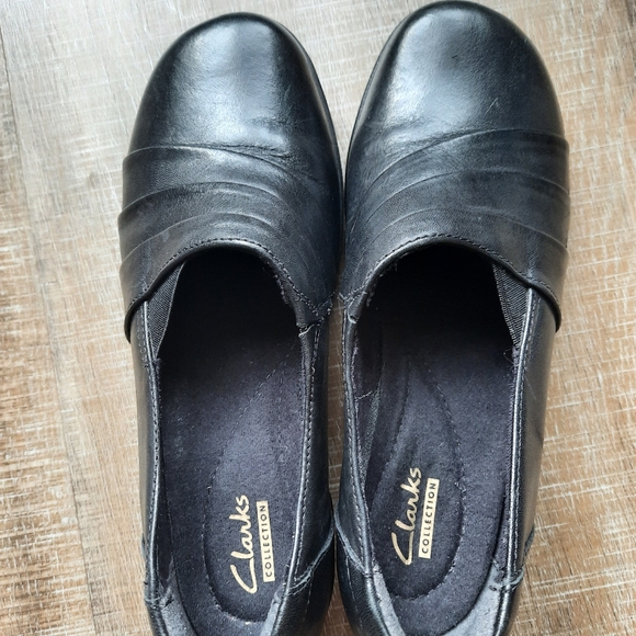 Clarks shoes 👞 - Picture 3 of 6